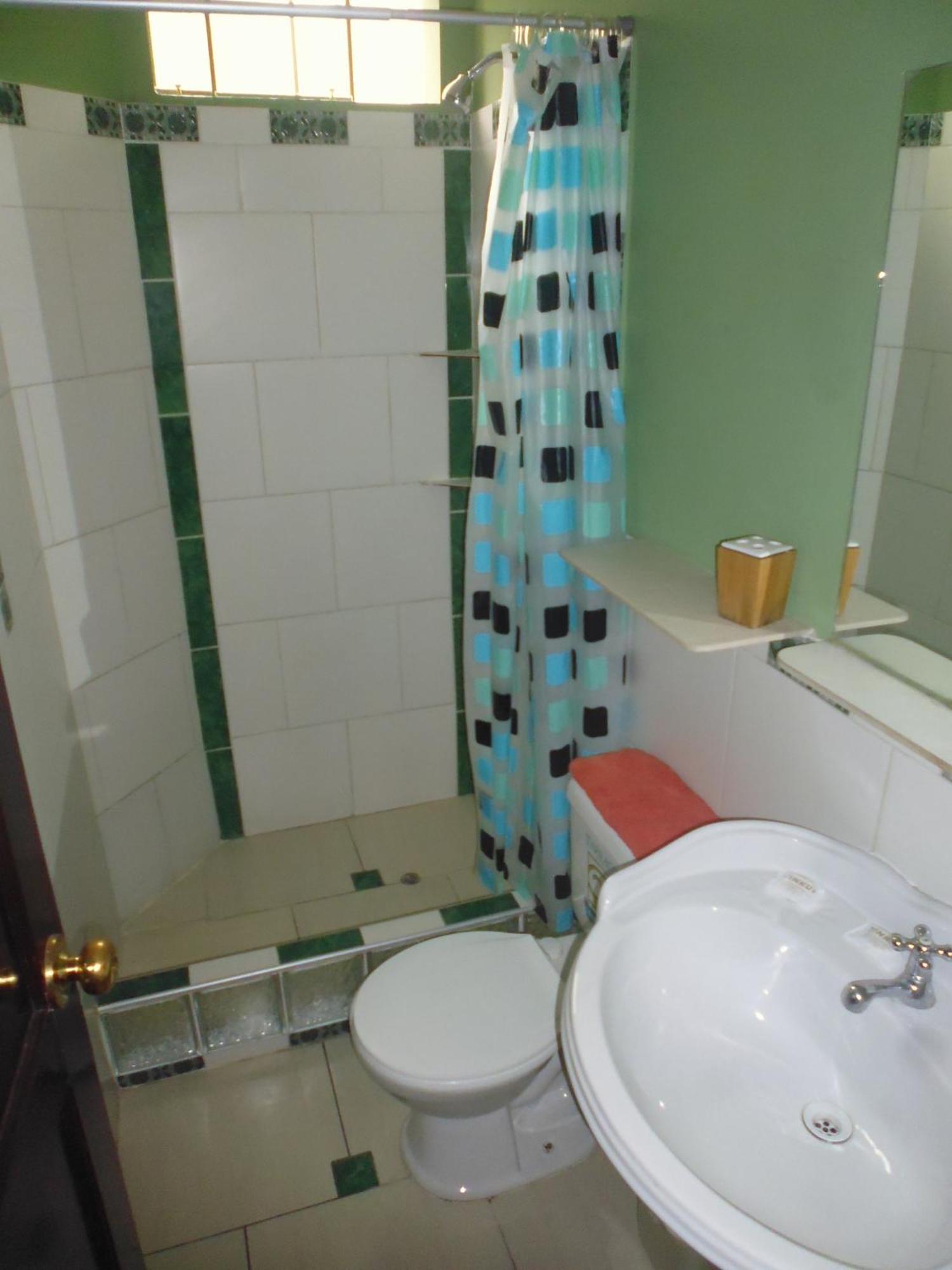 Hotel Tinkus Inn Лима Экстерьер фото