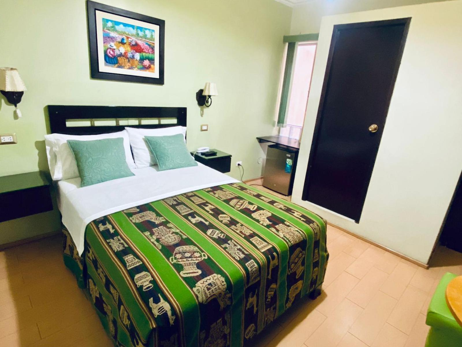 Hotel Tinkus Inn Лима Экстерьер фото