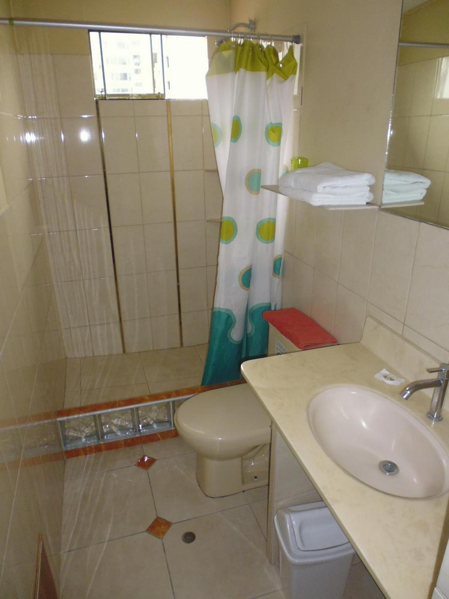 Hotel Tinkus Inn Лима Экстерьер фото